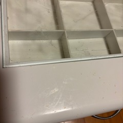断捨離中⭐︎テーブル⭐︎難ありの画像