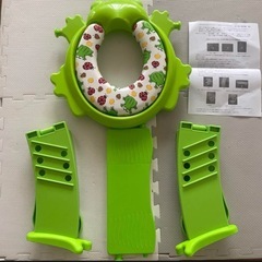 【美品】ステップ式トイレトレーナー　西松屋