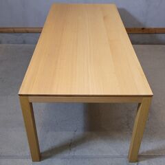 モデルルーム展示品◆飛騨の家具メーカーKASHIWA(柏木工)のELES(エレス) オーク材 ダイニングテーブルです。和モダンなデザインはインパクトもありシャープなラインが上品な印象もある食卓です♪の画像