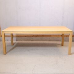 モデルルーム展示品◆飛騨の家具メーカーKASHIWA(柏木工)のELES(エレス) オーク材 ダイニングテーブルです。和モダンなデザインはインパクトもありシャープなラインが上品な印象もある食卓です♪の画像