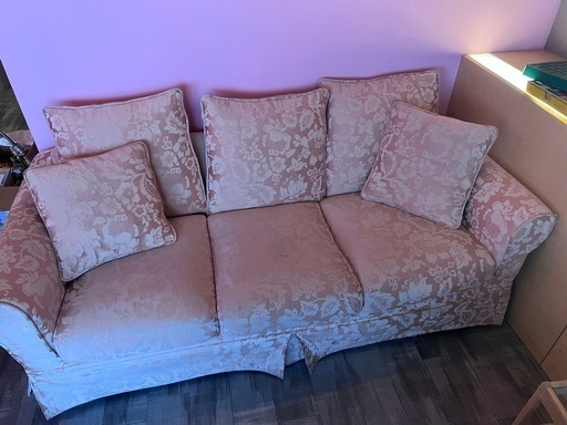 ソファ ピンク 輸入家具(値下げ可能)