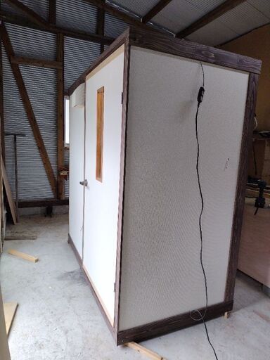 簡易防音室