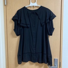 ブラックトップス