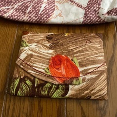 新品　ハンドメイド　ポーチ&ティッシュカバーセットの画像