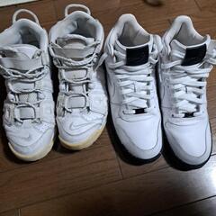 NIKE　スニーカー　モアテン