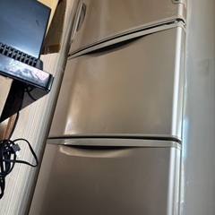 冷蔵庫SHARP SJ-PA35G-C 345ℓ 中古！両開き便...