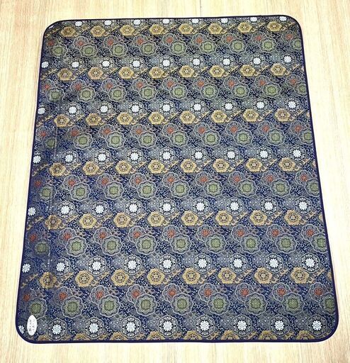 R339】 未使用品/お仏前マット/安全マット/雲亀甲に唐花/紺/実寸 R339】 未使用品/お仏前マット/安全マット/雲亀甲に唐花/紺/実寸
