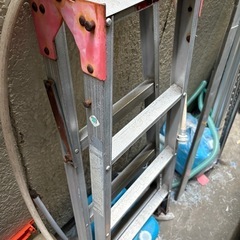 アルミ脚立　4段の画像