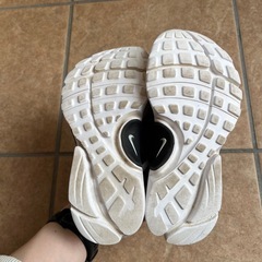 NIKE ナイキ　プレスト　エクストリーム　スニーカー　白×黒　キッズ　19㎝の画像