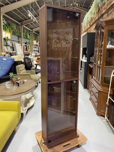 A10★コレクションケース★ キャビネット ガラス棚 木目調 ブラウン W46㎝ H160.5㎝ シック オシャレ 飾り棚