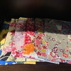 【新品、未使用】花柄カラフル色浴衣、温泉