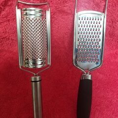 チーズ　グレーター　二種セット 　 ステンレス　 キッチン用品 　中古品の画像