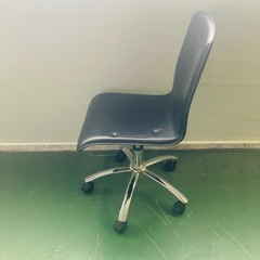 値下げ　ヒメプラ　オフィスチェア　デスクチェア　アームレス　キャスター付の画像
