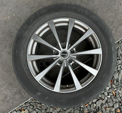 スタッドレスタイヤ 225/60R18 18インチ アルミホイール付き 4本セット エクストレイル