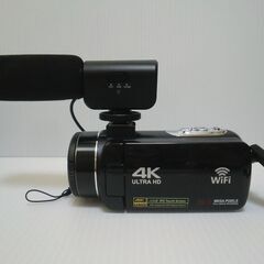 4Kビデオカメラとケースの画像