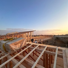 木造住宅組み立て作業　造作大工　軽作業　荷揚作業の画像