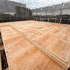 木造住宅組み立て作業　造作大工　軽作業　荷揚作業の画像