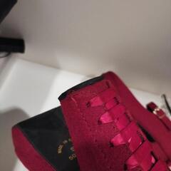 Sサイズのパンプスの画像
