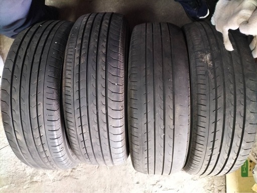 ヨコハマ  185 60 15 4本