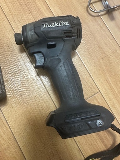 マキタインパクトドライバー