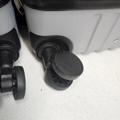 【わけあり】キャリーバッグ　多機能　未使用　キズあり　容量95Lの画像