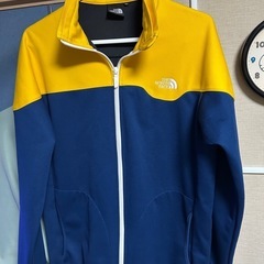 美品ノースフェイス アウトドアジャケットの画像
