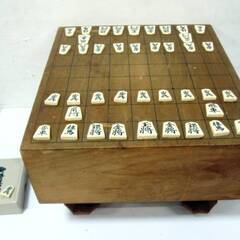 脚付き将棋盤＆将棋駒セット　駒ケース付き　W34×D31.5×H...