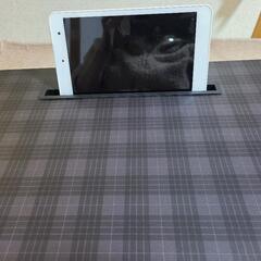 タブレット置きクッションテーブル