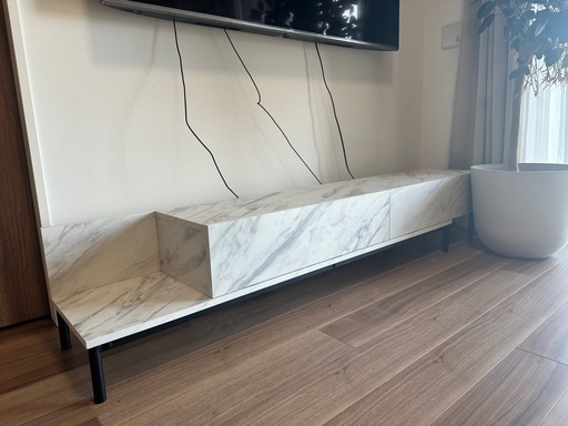 ホワイトマーブルのテレビ台 ホワイトマーブルのテレビ台