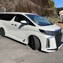 20インチ・タイヤホイール アルベル等の画像
