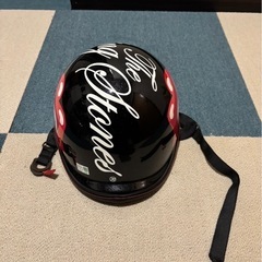 半ヘルメットの画像