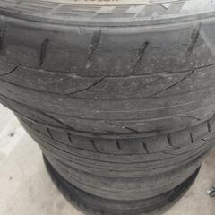 245/35Ｒ20の画像