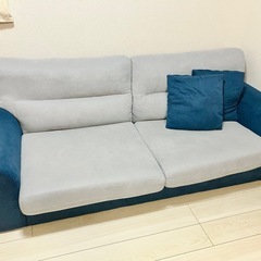 3人掛けソファー　布張り
　