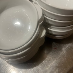 グラタン皿　1枚40円　アヒージョ　11枚　白皿　浅鉢　の画像