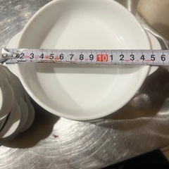 グラタン皿　1枚40円　アヒージョ　11枚　白皿　浅鉢　の画像