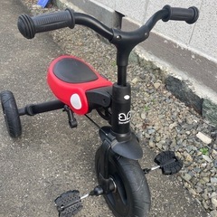 ベネベネ三輪車