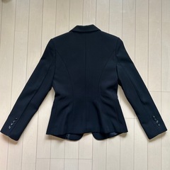 【美品】ブラックスーツ　レディース　ジャケットMの画像