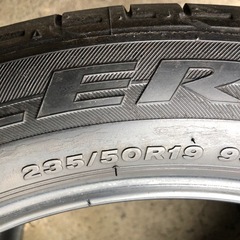 BS 235/50r19 夏 2本の画像