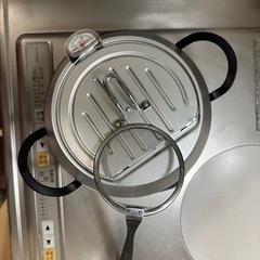 天ぷら鍋（かす揚げ付き
）の画像