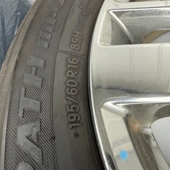 195/60R16スペアタイヤの画像