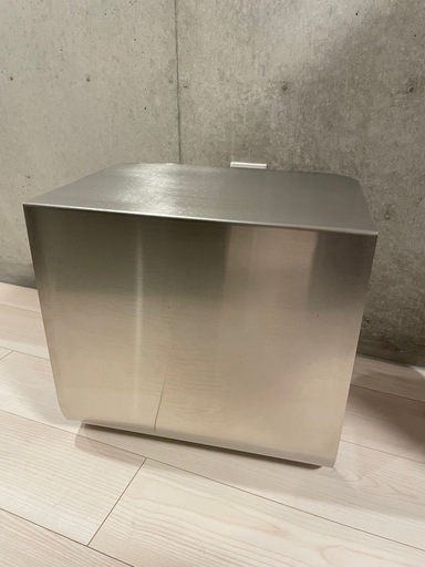 TOYSON  ステンレス　サイドテーブル