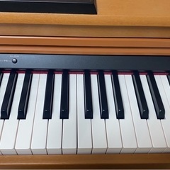 電子ピアノ（Roland）の画像