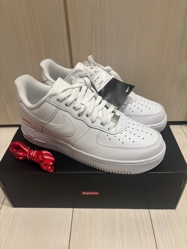 新品未使用 NIKE Supreme Air Force 1
