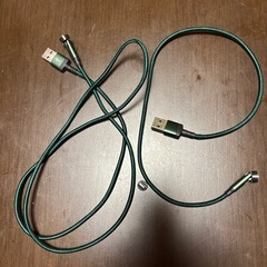 マグネット式ライトニングケーブル
