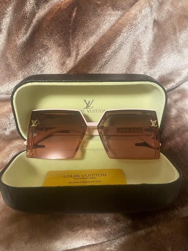 LOUIS VUITTON サングラス