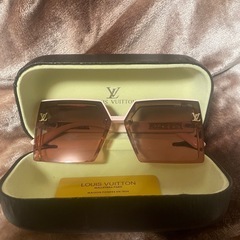 LOUIS VUITTON サングラス
