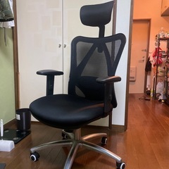受け渡し予定者決まりました。　パソコン　チェア　　　