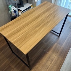 テーブル