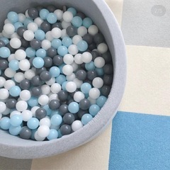 ボールプールのボール