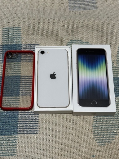 SIMフリー　iPhone SE 3 スターライト　128GB  ガラスフィルム ケース付き